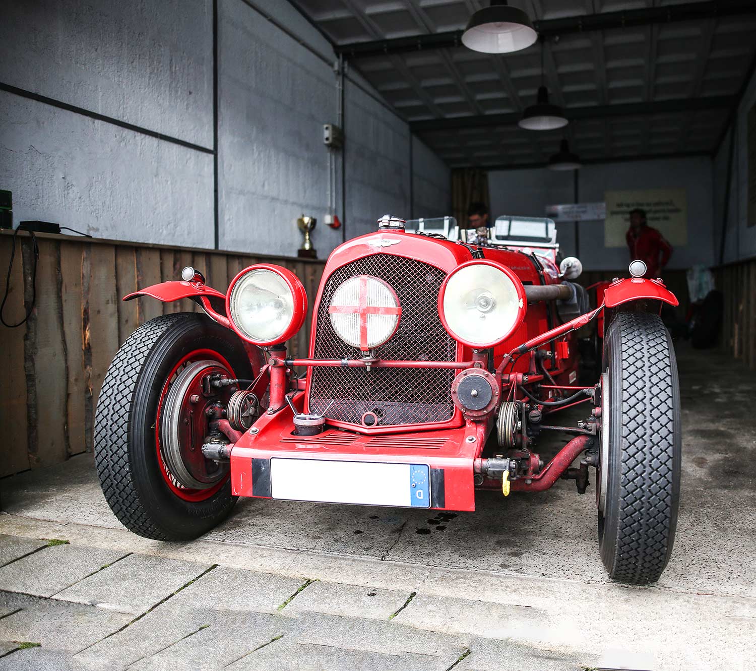AvD Artikel - Oldtimer in der Garage AvD Artikel - Oldtimer in der Garage