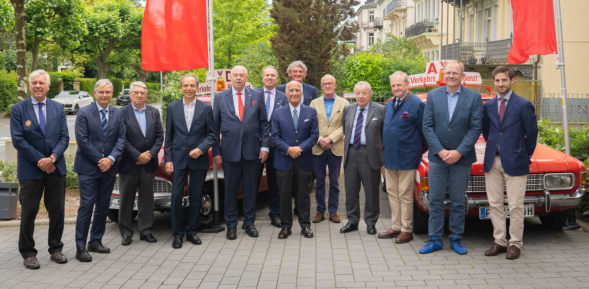 AvD Pressemeldung - FIA Founding Members Club feiert in Bad Homburg 120 Jahre FIA