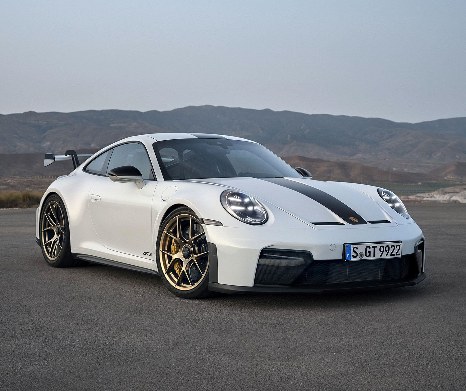 AvD Pressenmeldung - Porsche bringt zum 25-jährigen Jubiläum einen neuen 911 GT3 AvD Pressenmeldung - Porsche bringt zum 25-jährigen Jubiläum einen neuen 911 GT3