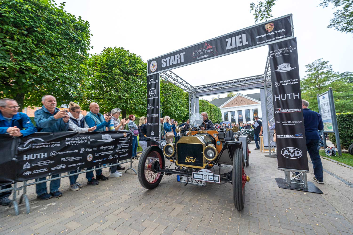AvD Veranstaltung - KAISER-Classic Tour 2024 auf der Insel Usedom