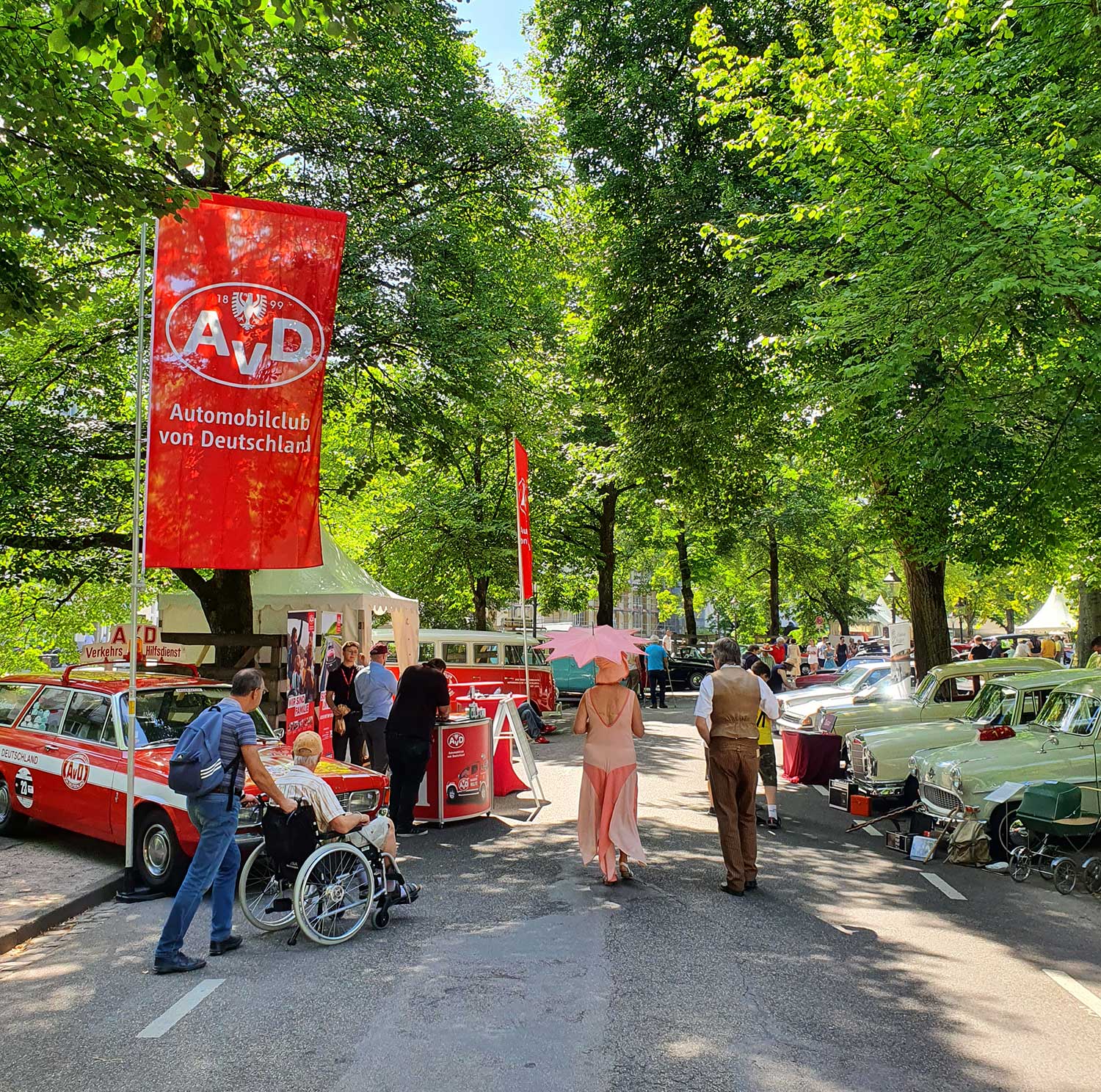 AvD Pressemeldung - AvD ist Mobilitätspartner beim Oldtimer-Meeting in Baden-Baden AvD Pressemeldung - AvD ist Mobilitätspartner beim Oldtimer-Meeting in Baden-Baden