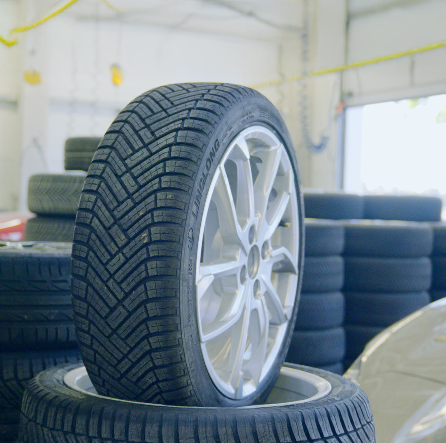 AvD Reifentest - Ganzjahresreifen Linglong Grip Master 4S 205/45 R17 AvD Reifentest - Ganzjahresreifen Linglong Grip Master 4S 205/45 R17
