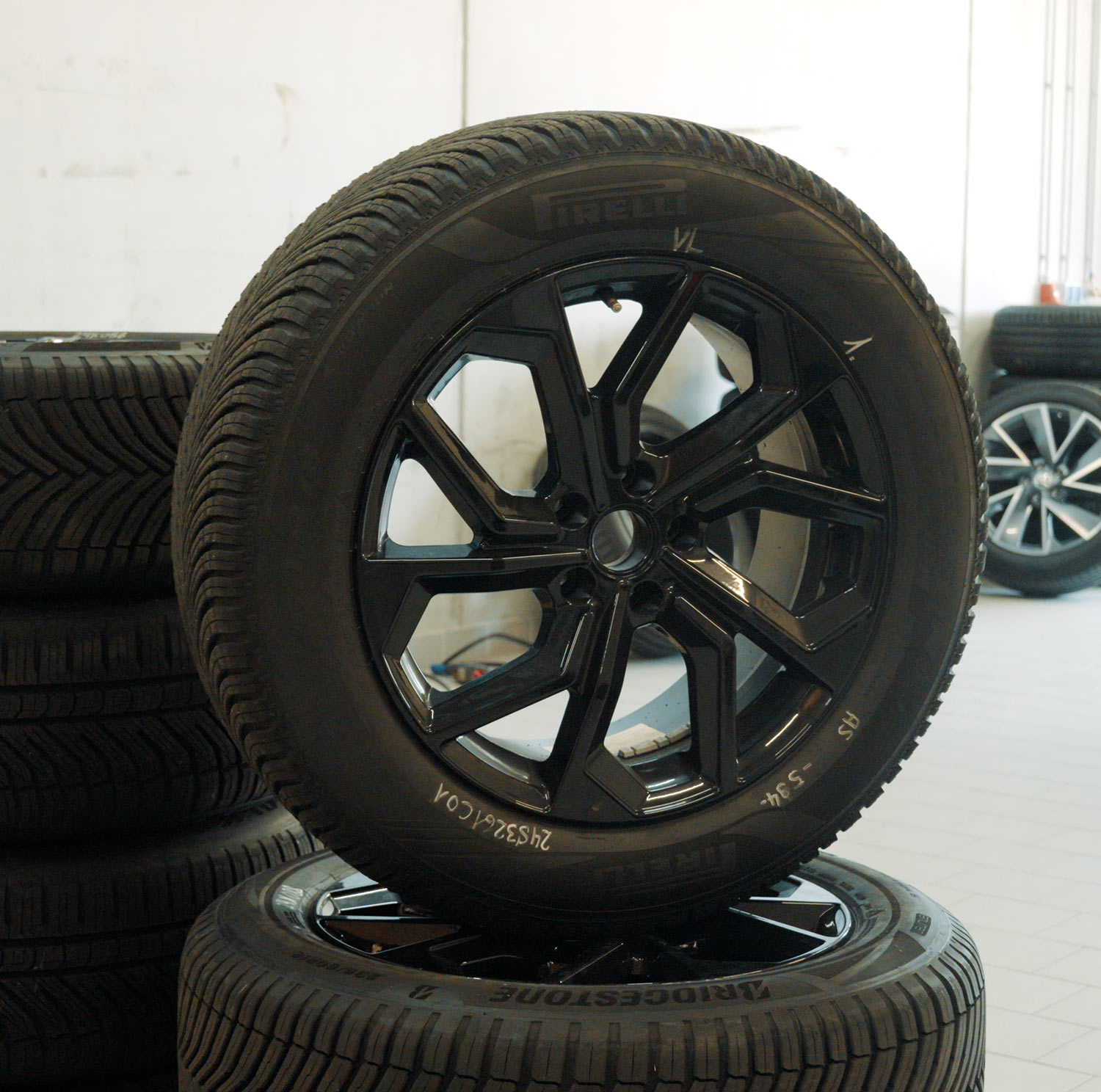 AvD Reifentest - Ganzjahresreifen Pirelli Scorpion All Season SF 3 235/60 R18 AvD Reifentest - Ganzjahresreifen Pirelli Scorpion All Season SF 3 235/60 R18