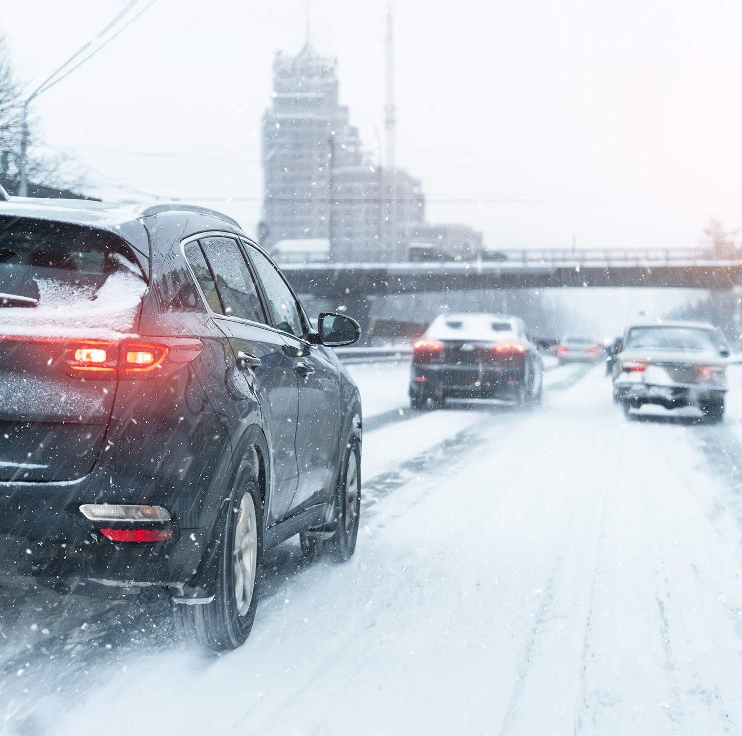 AvD Pressemeldung - Sicher ans Ziel bei Schnee- und Eisglätte
